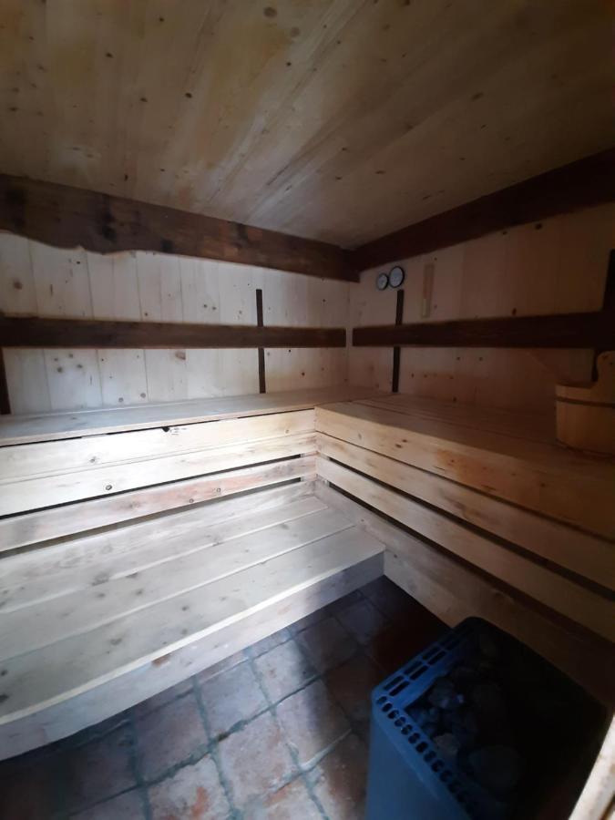 Almhuette Chalet Hirschfisch ボーデンスドルフ エクステリア 写真