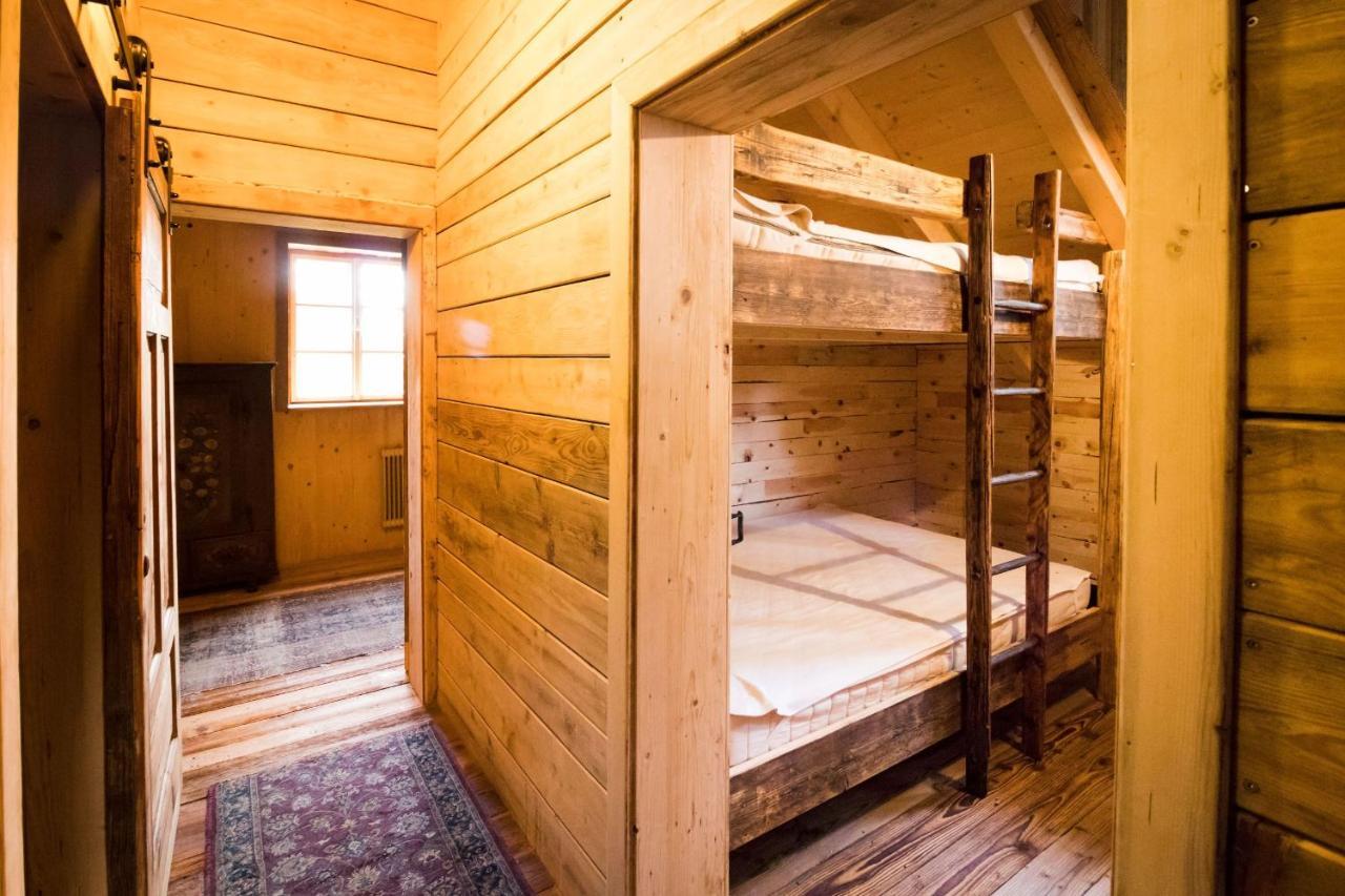 Almhuette Chalet Hirschfisch ボーデンスドルフ エクステリア 写真